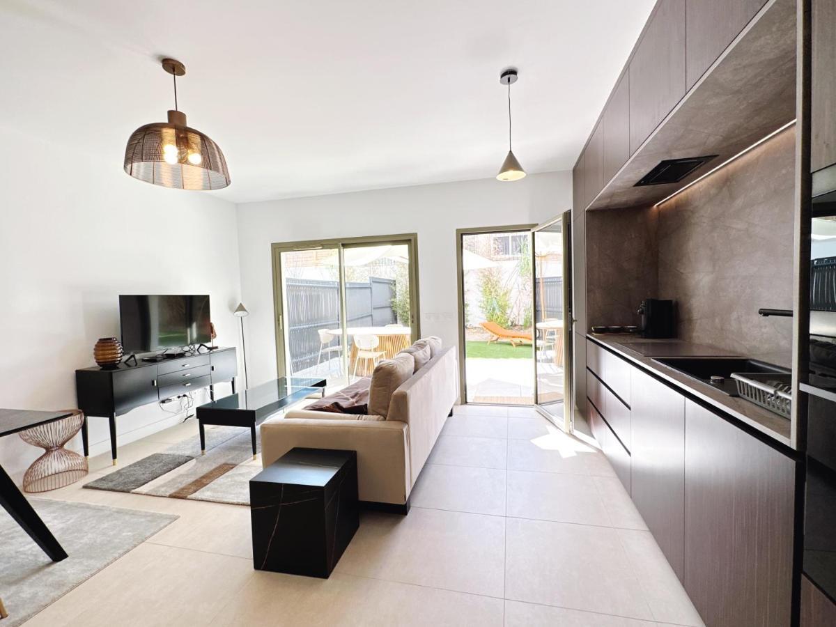 Appartement Moderne Tout Equipe. マルセイユ エクステリア 写真